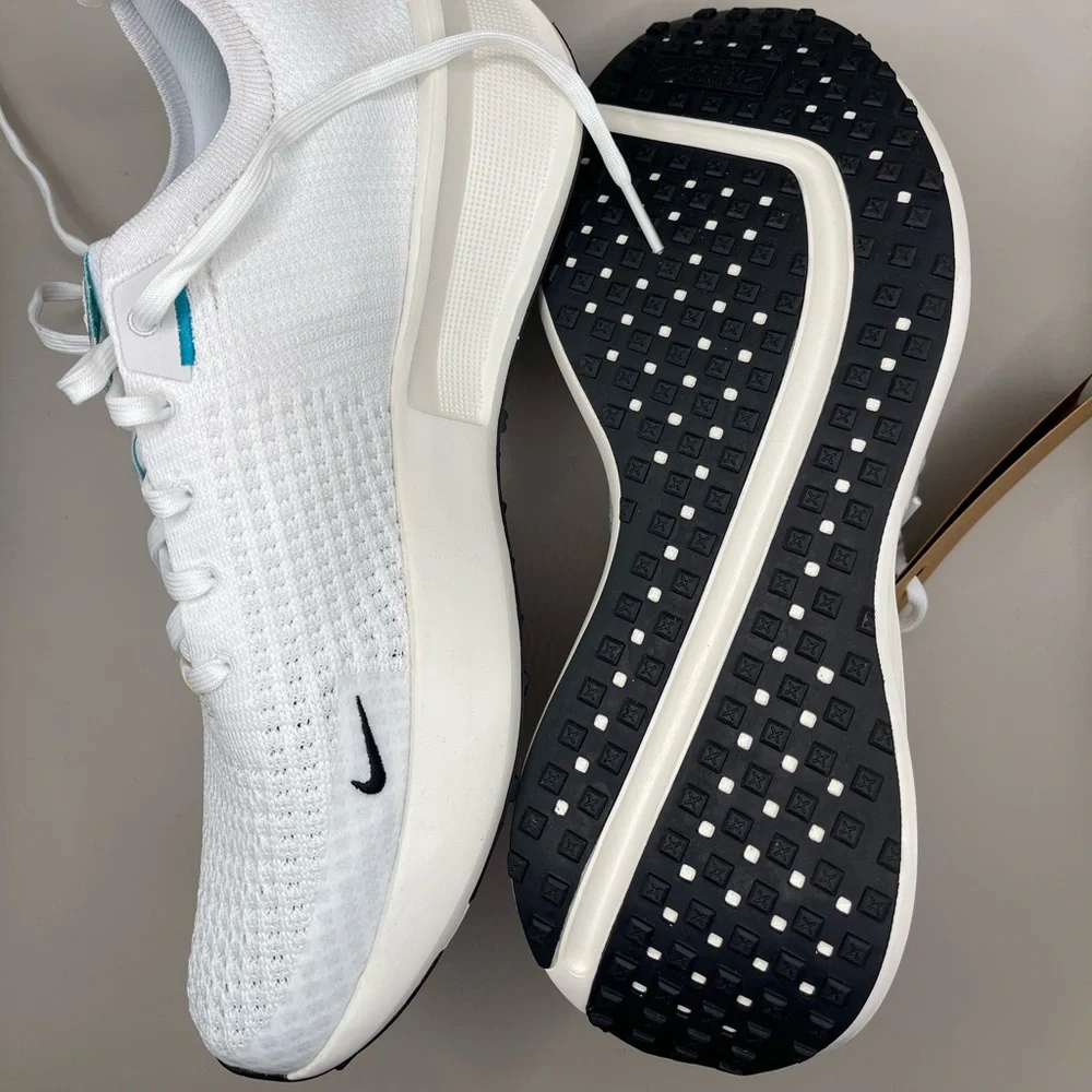 NIKE INTERACT RUN - Picture 3 of 3